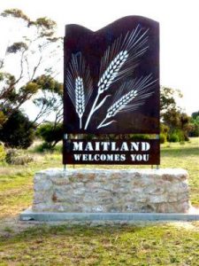 Maitland Welcomes You - Entrance Sign